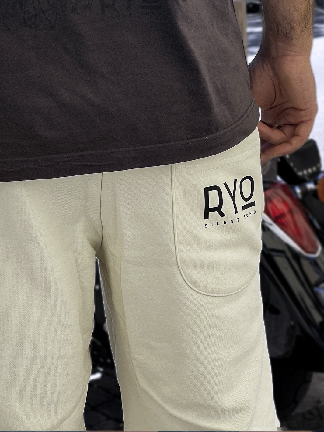 Embody the Whisper Cream